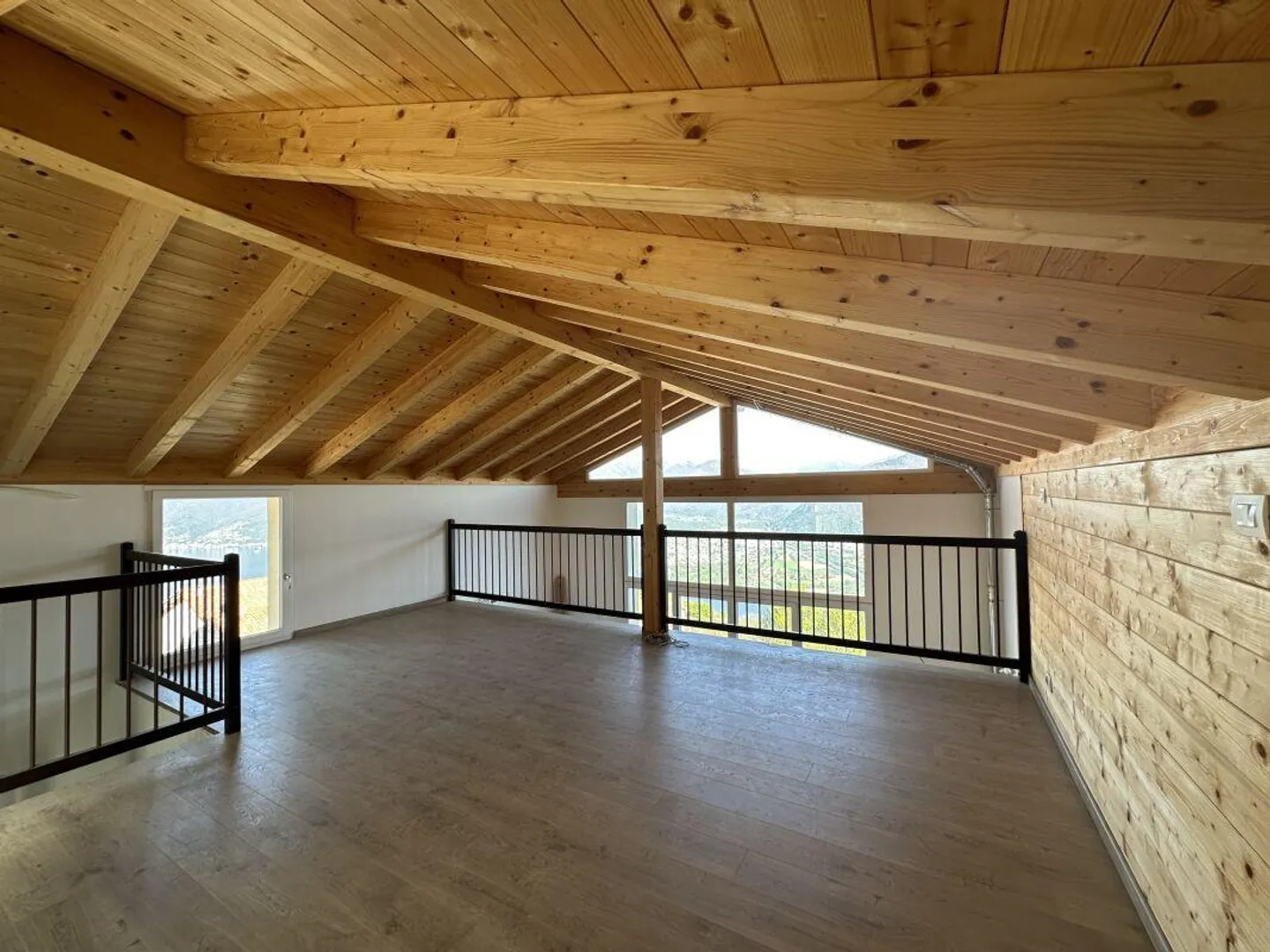 Oasis of Serenity with Breathtaking View of Lake Maggiore – Monte di Vairano - Photo 4 of 11