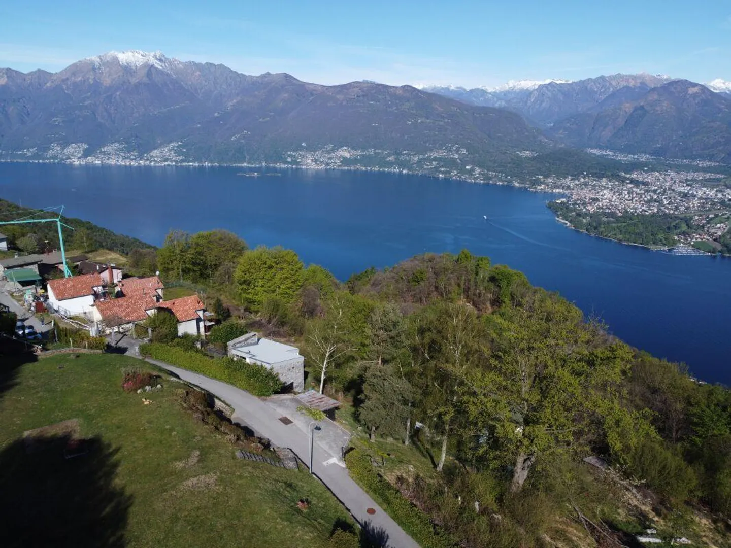 Oasis of Serenity with Breathtaking View of Lake Maggiore – Monte di Vairano - Photo 9 of 11