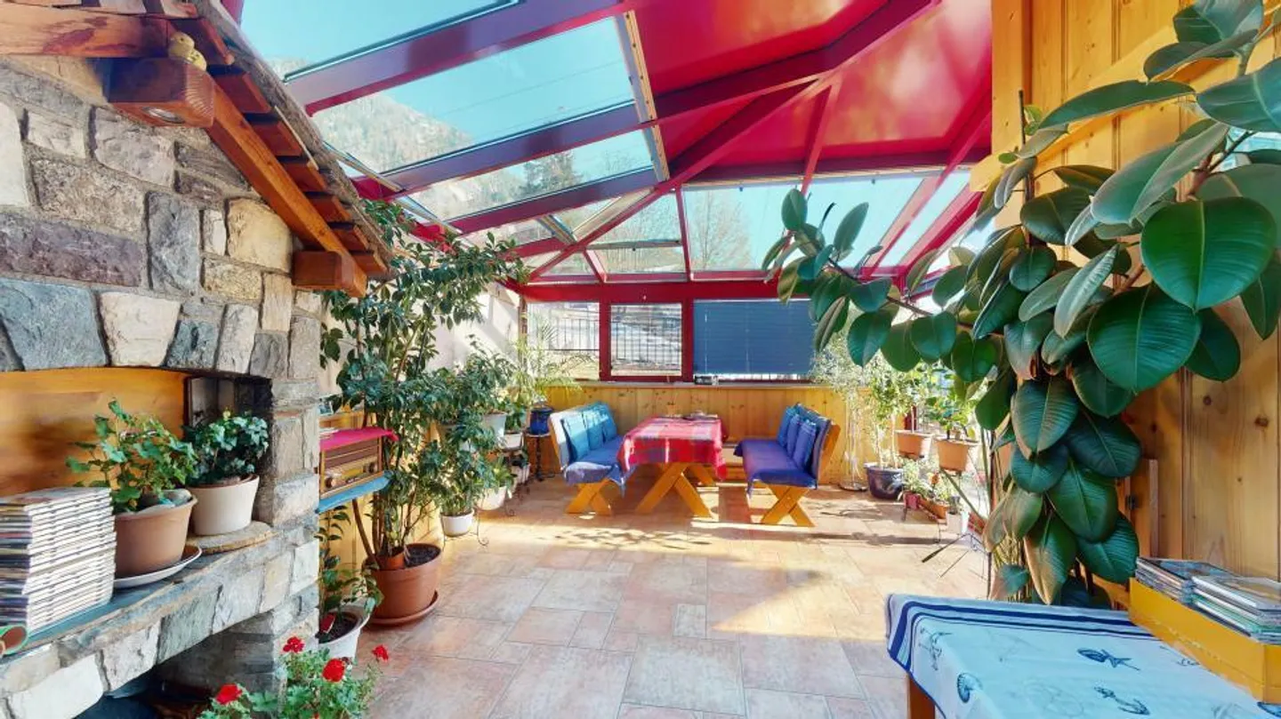 Villa 6,5 Zimmer - Foto 1 von 12