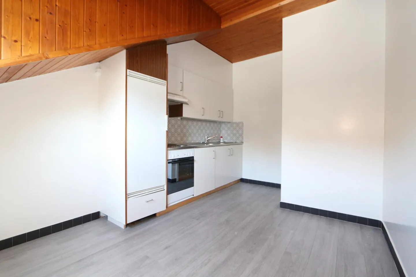 3-room apartment - Photo 3 of 8