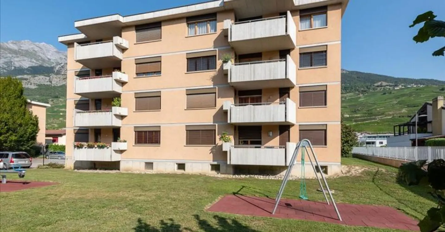 Tranquilla, vicino ai negozi - senza cauzione Location! - Foto 2 di 5