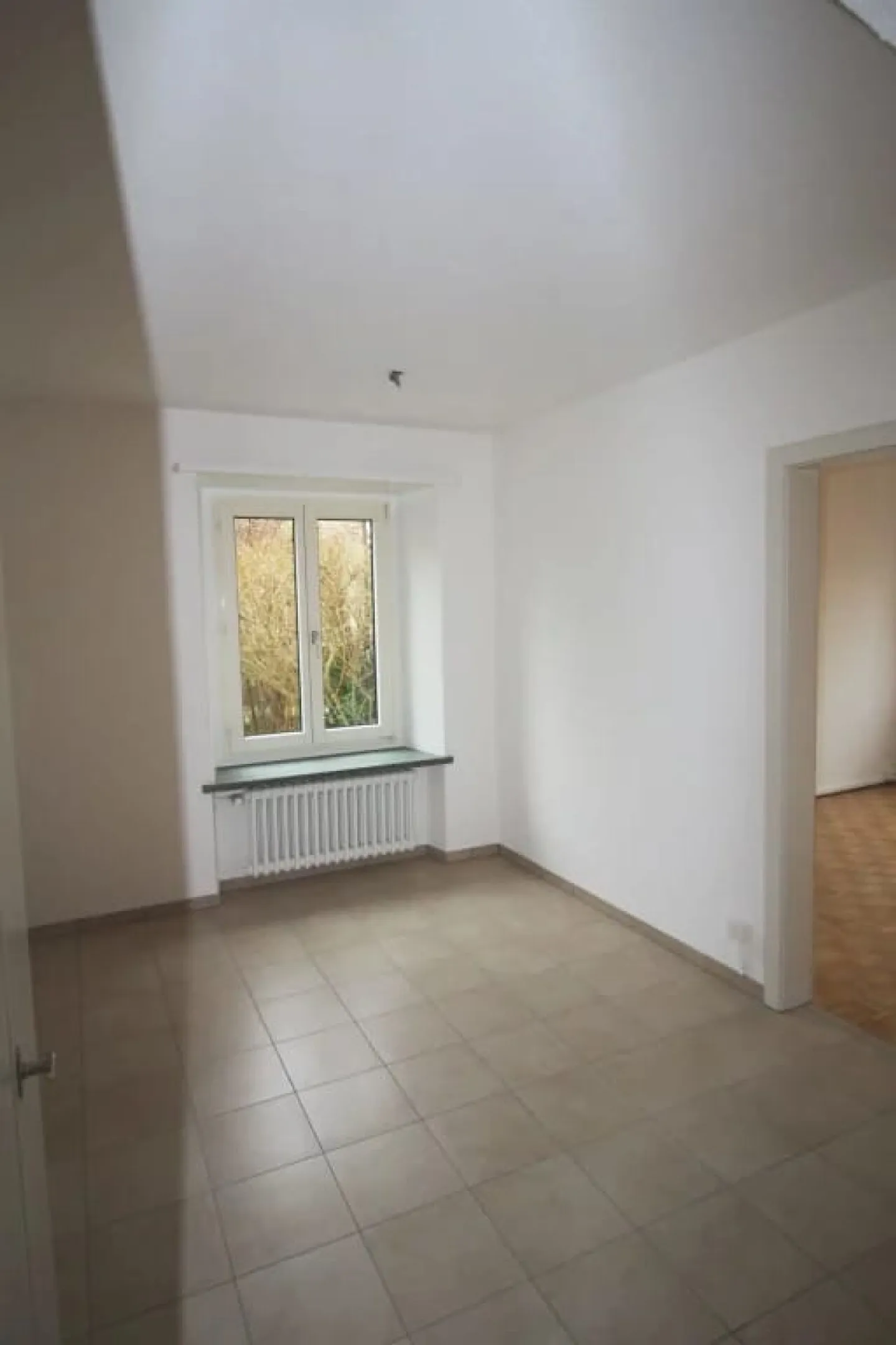 Helle 3.5-Zimmer Gartenwohnung an ruhiger Lage in Wettingen - Foto 4 von 9