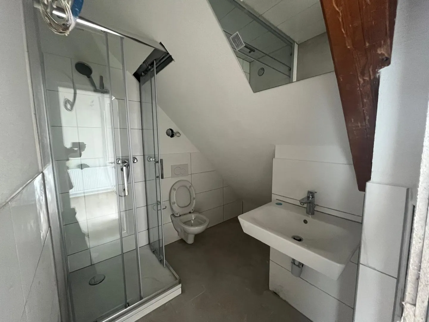 Charming 1-room attic apartment in the heart of Kreuzlingen - Photo 9 of 9