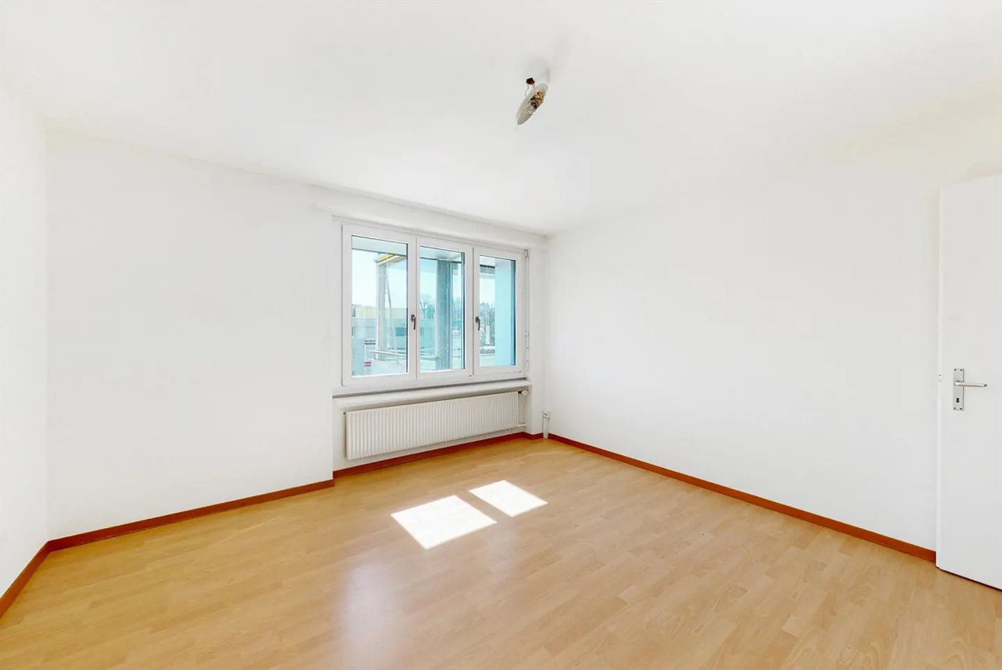 Grosszügige Familienwohnung mit Gartenzugang - Foto 5 von 10