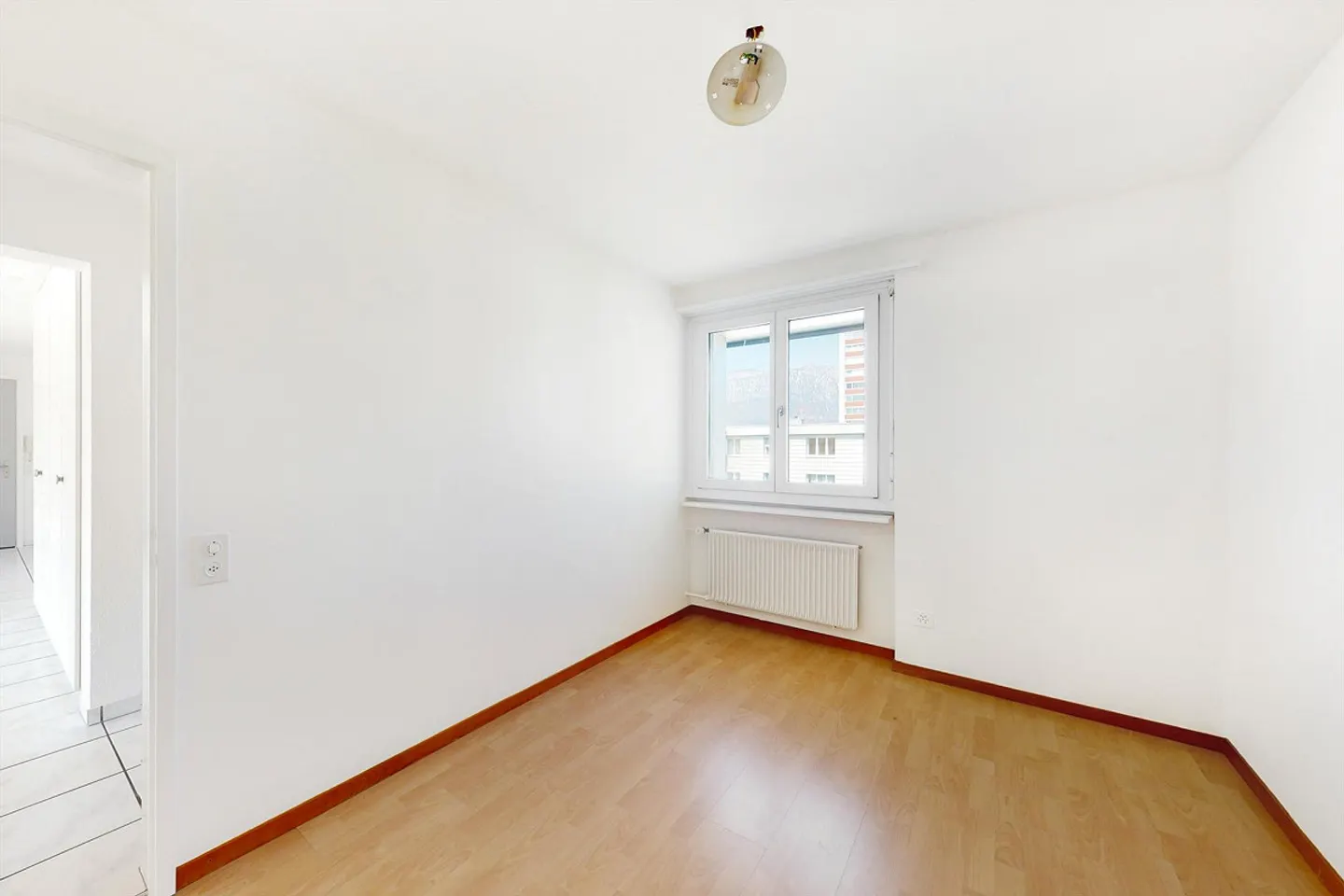 Grosszügige Familienwohnung mit Gartenzugang - Foto 6 von 10