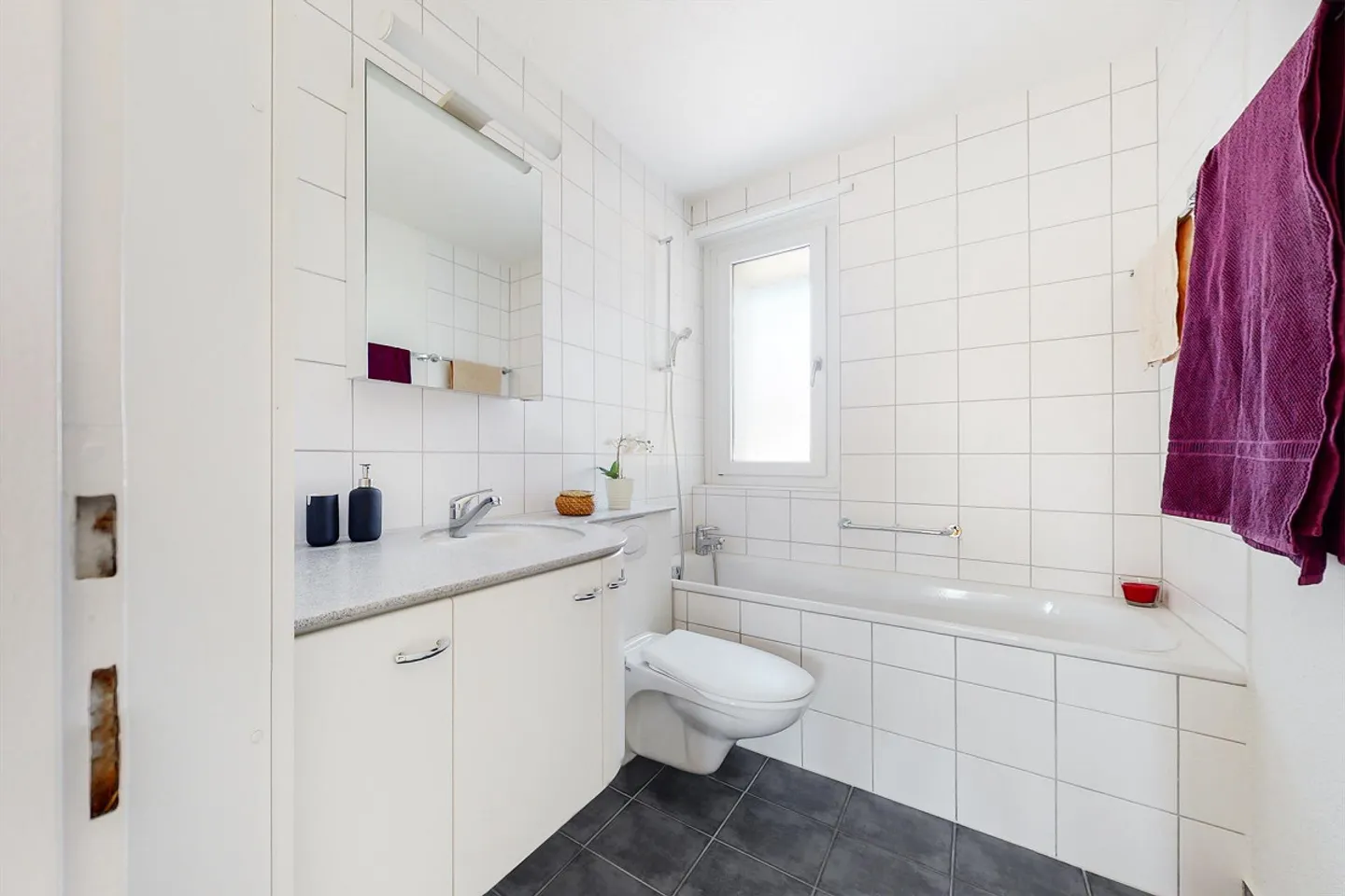 Grosszügige Familienwohnung mit Gartenzugang - Foto 7 von 10