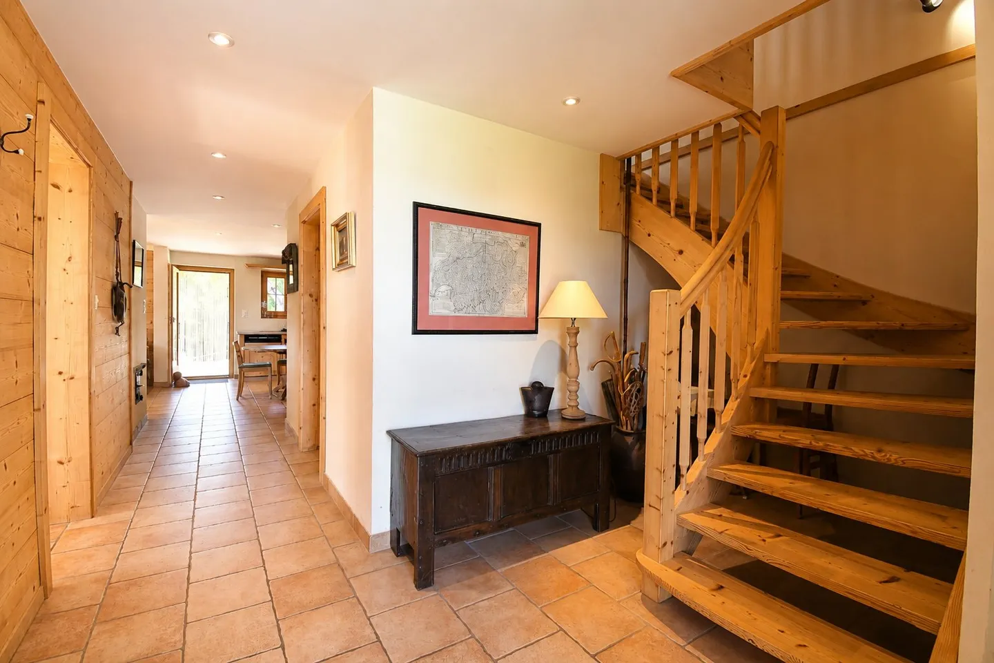 Chalet for sale - Photo 6 of 13