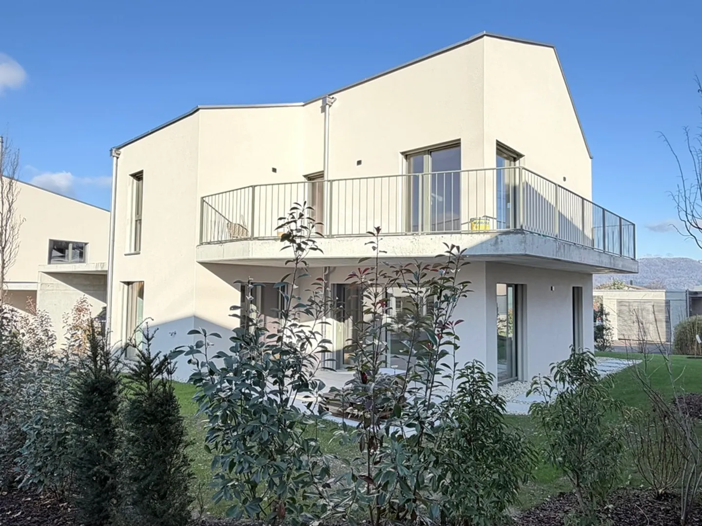 Villa 5,5 Zimmer - Foto 1 von 13