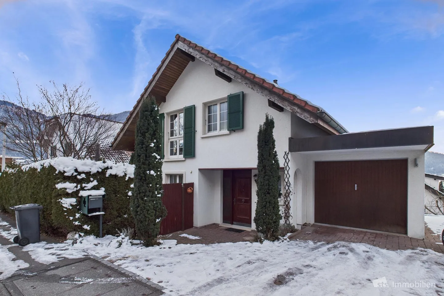 Charmantes Einfamilienhaus mit Seeblick - Foto 1 von 23