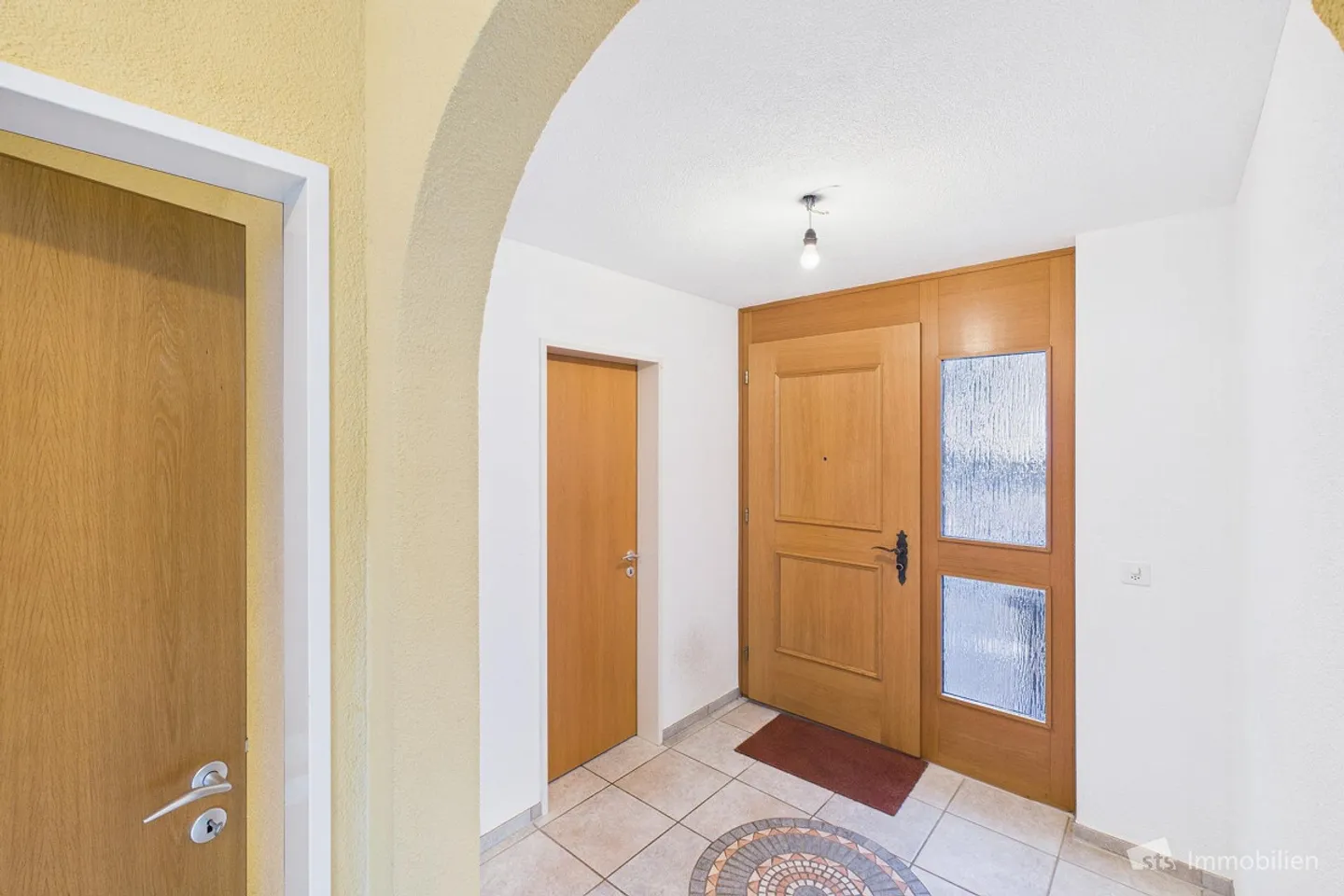 Charmantes Einfamilienhaus mit Seeblick - Foto 12 von 23