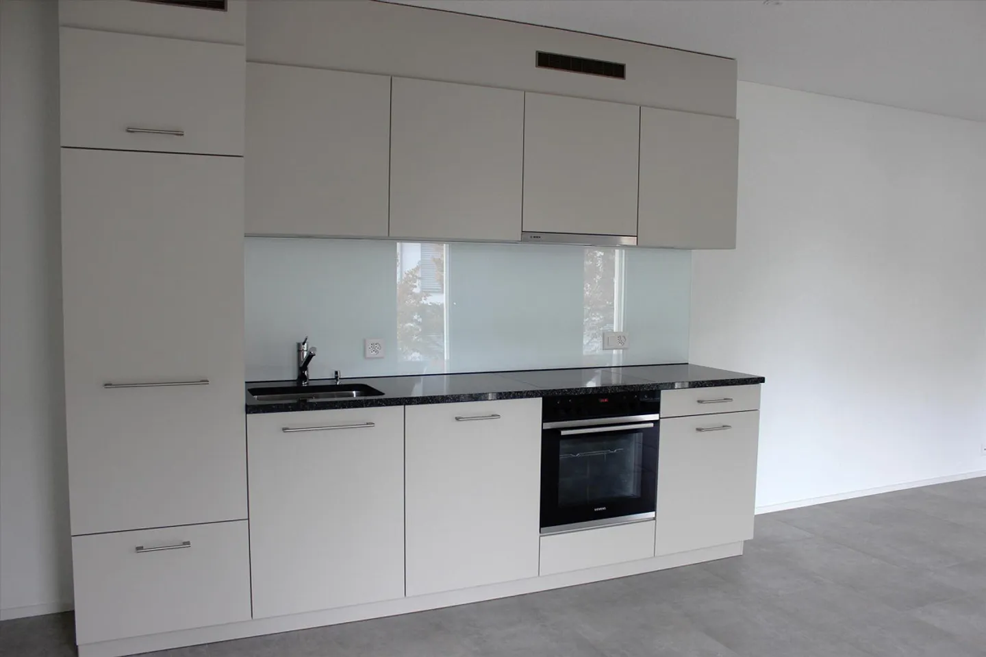 Your new dream apartment - Photo 2 of 4