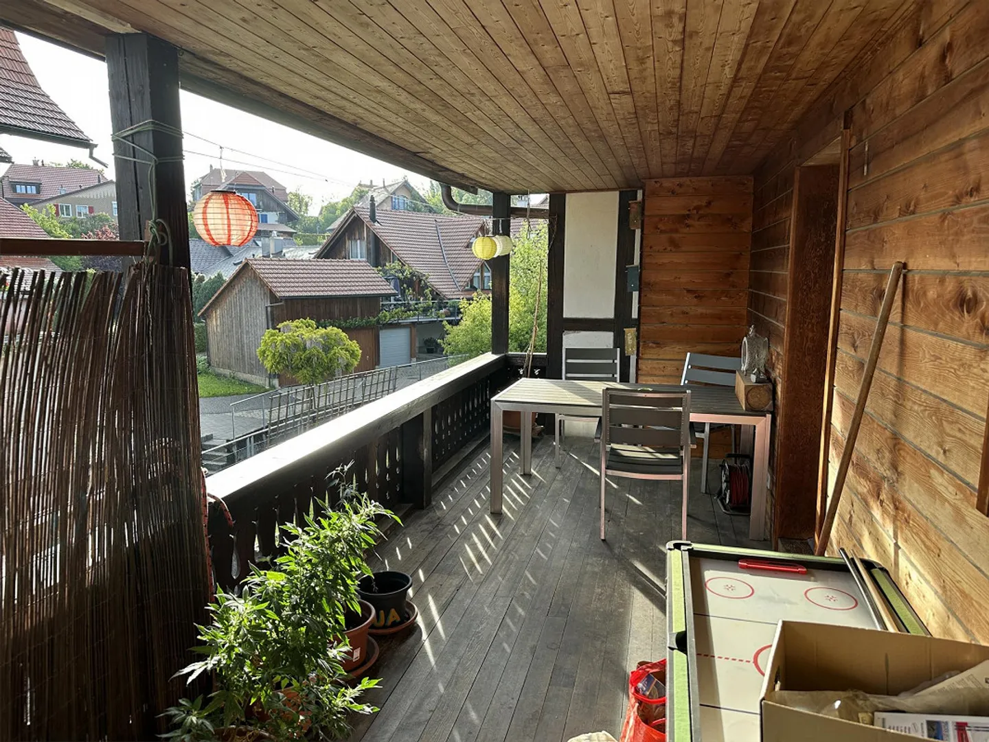 Appartement ancien avec caractère au cœur de Schwarzenburg - Photo 3 sur 9