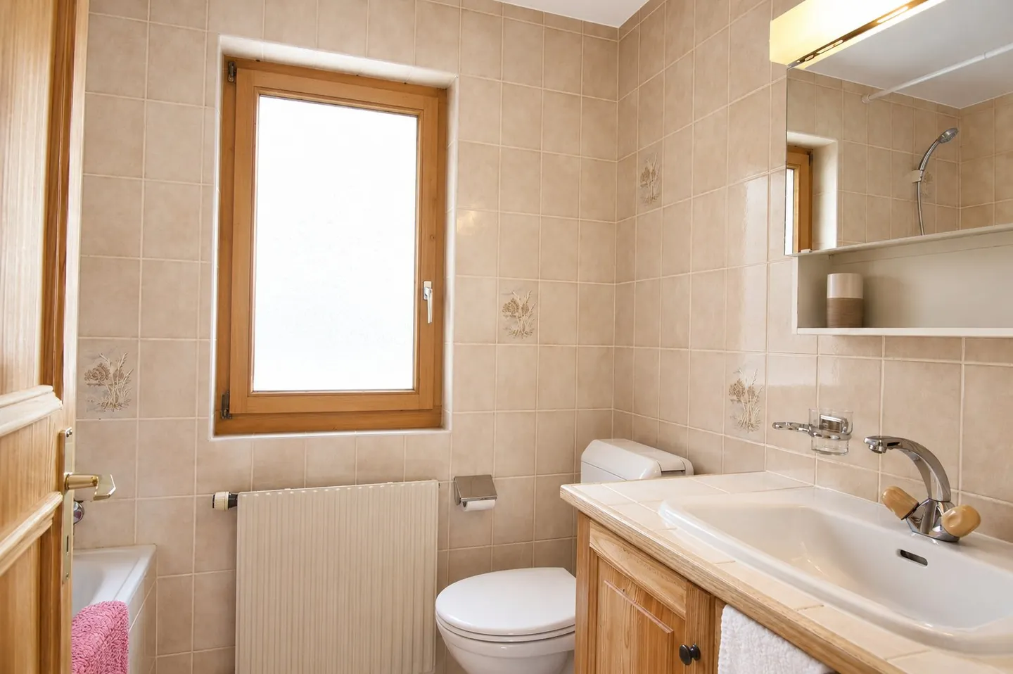 Renoviertes Apartment mit Balkon - Foto 7 von 11