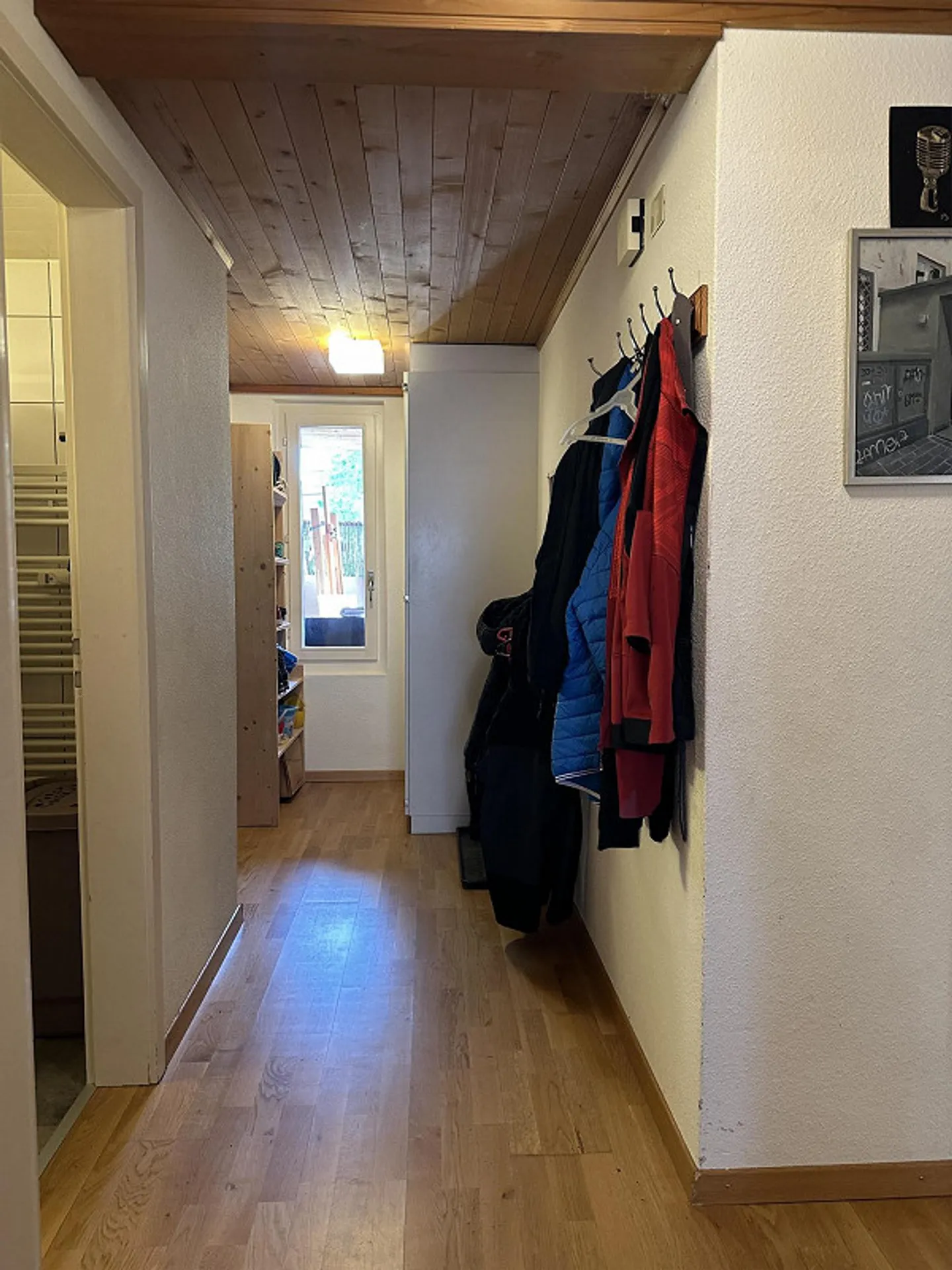 Appartement ancien avec caractère au cœur de Schwarzenburg - Photo 7 sur 9