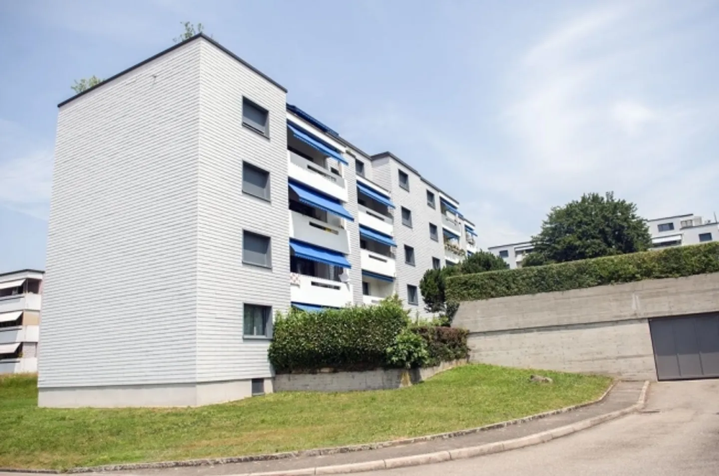 Place de parking à louer à Urdorf - Photo 1 sur 1