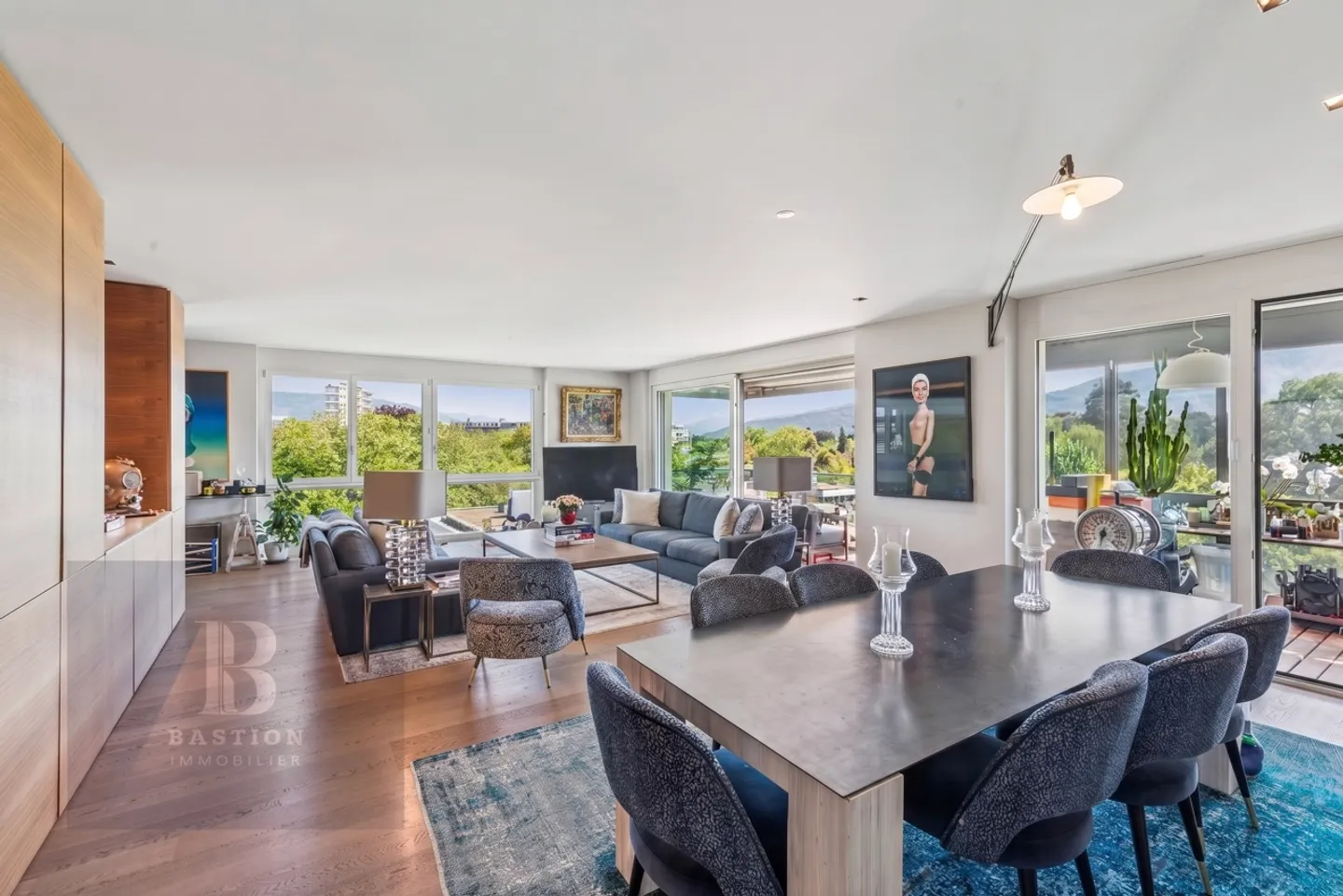 Appartement avec vue panoramique - Photo 2 sur 7