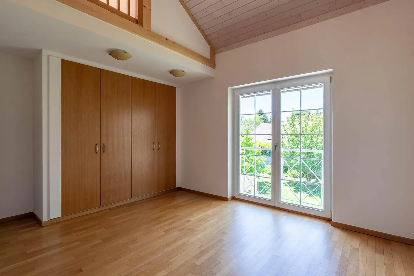 6-Zimmer Villa - Foto 7 von 19
