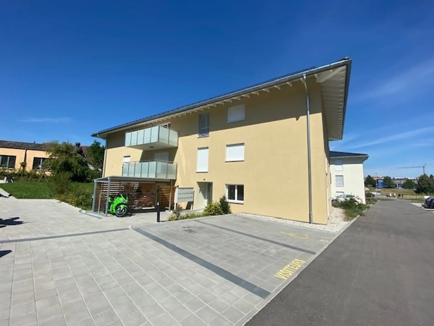 3,5-Zimmer-Wohnung mit Garten in Dompierre FR - Foto 1 von 1