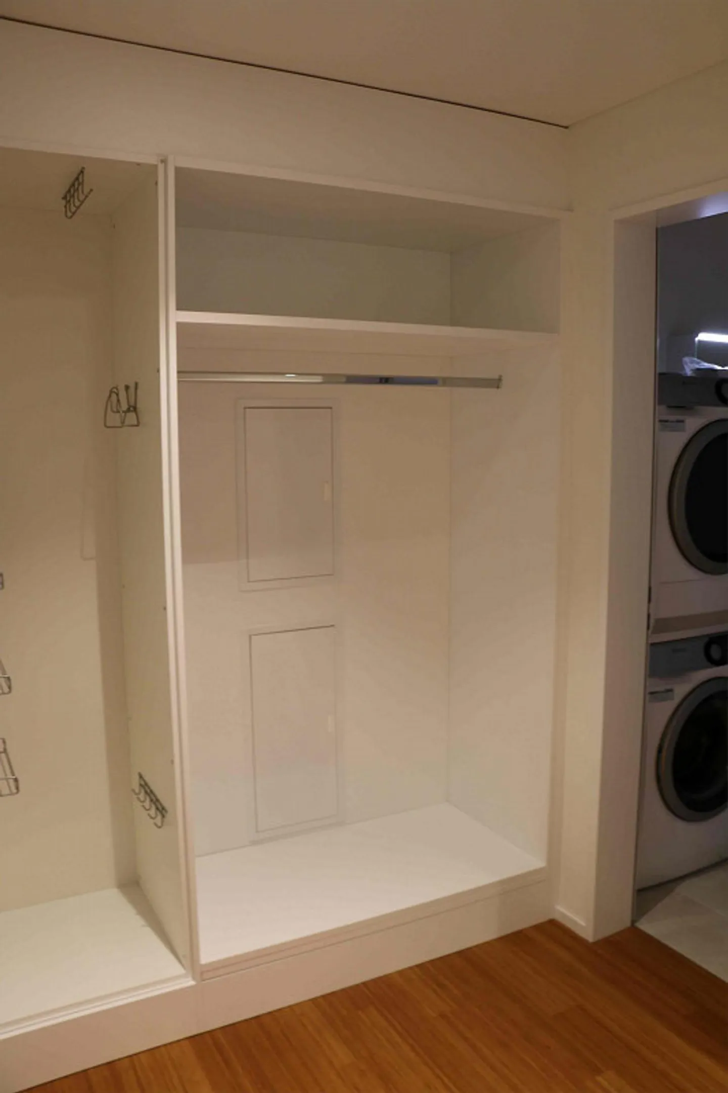 Sunny, quiet residential area in the center - Photo 2 of 9