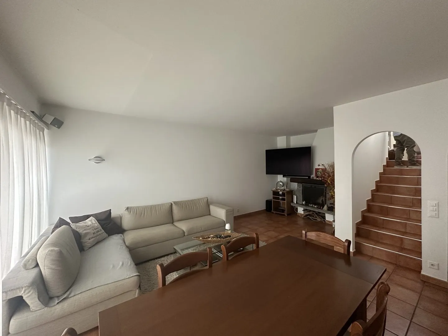Casa a schiera luminosa in vendita - Foto 3 di 13