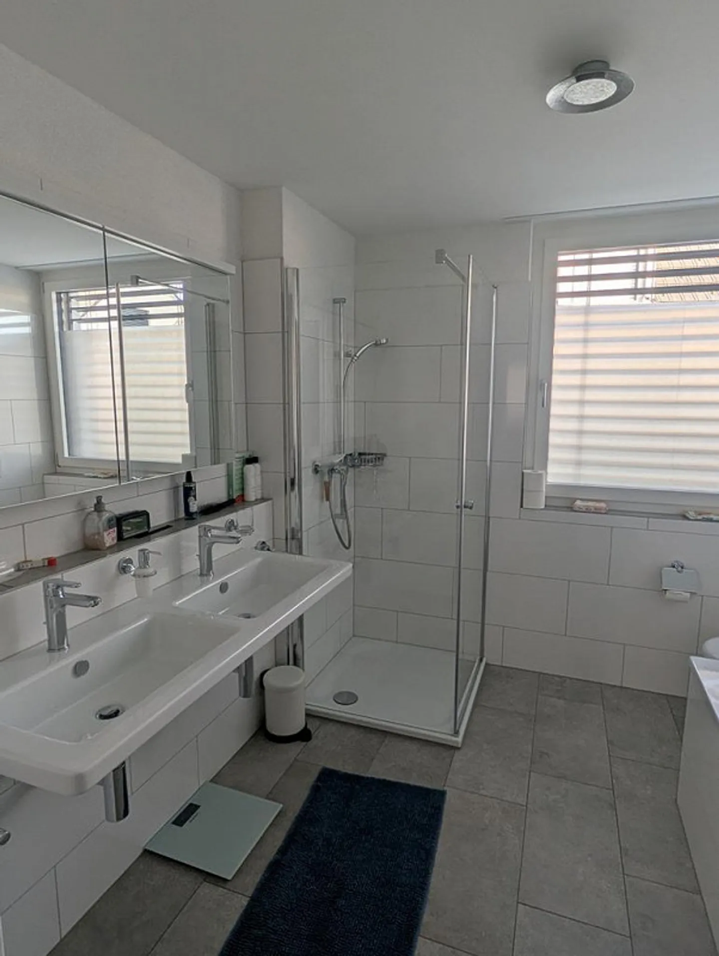 Light-Filled Single-Family Home in Embrach - Photo 10 of 12