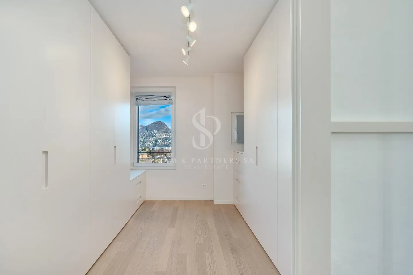 Duplex à louer de 4,5 pièces à Breganzona - Photo 16 sur 17