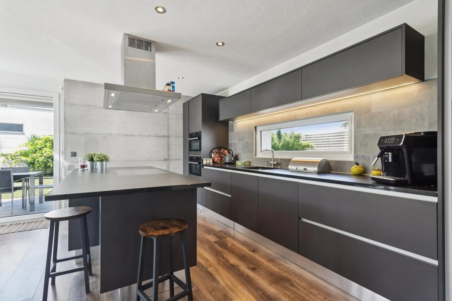 Elegance, comfort and quality of life in the heart of Formangueires - Photo 4 of 12