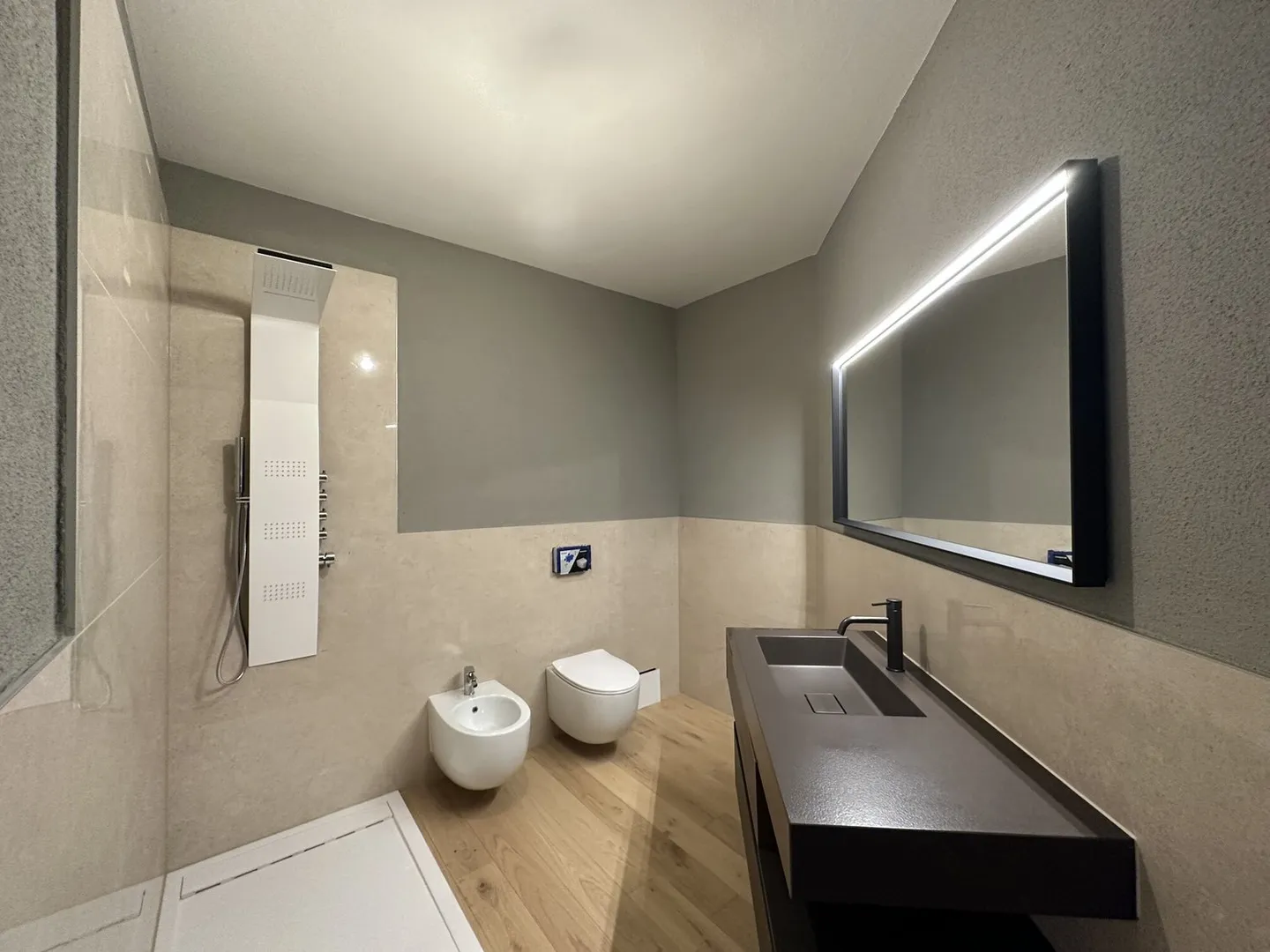 Wunderschönes Apartment in Cassarate - Foto 11 von 13