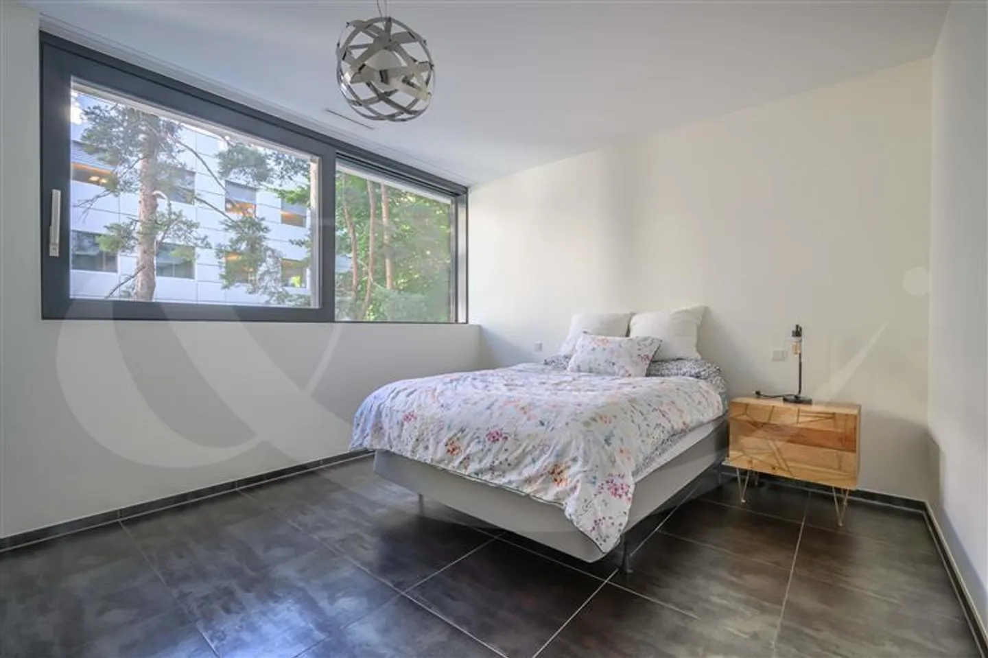 6-room apartment - Photo 9 of 13