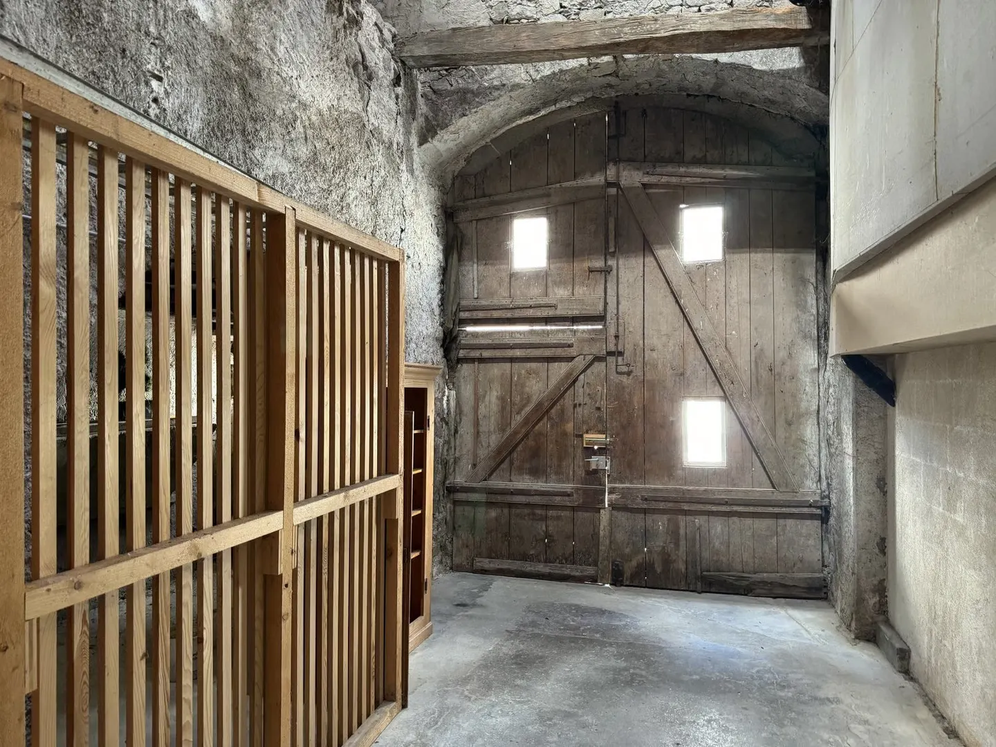Maison de ville de 7,5 pièces avec détails historiques et de nombreuses possibilités d'utilisation - Photo 13 sur 18