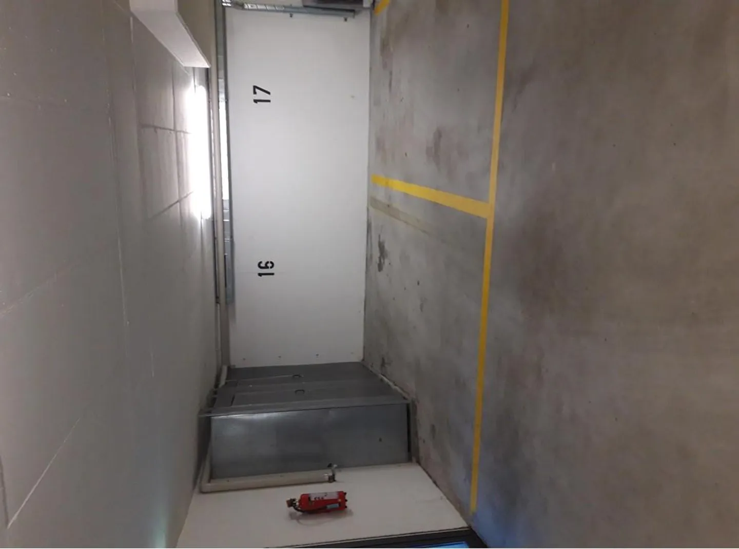 Places de stationnement à louer - Photo 5 sur 5