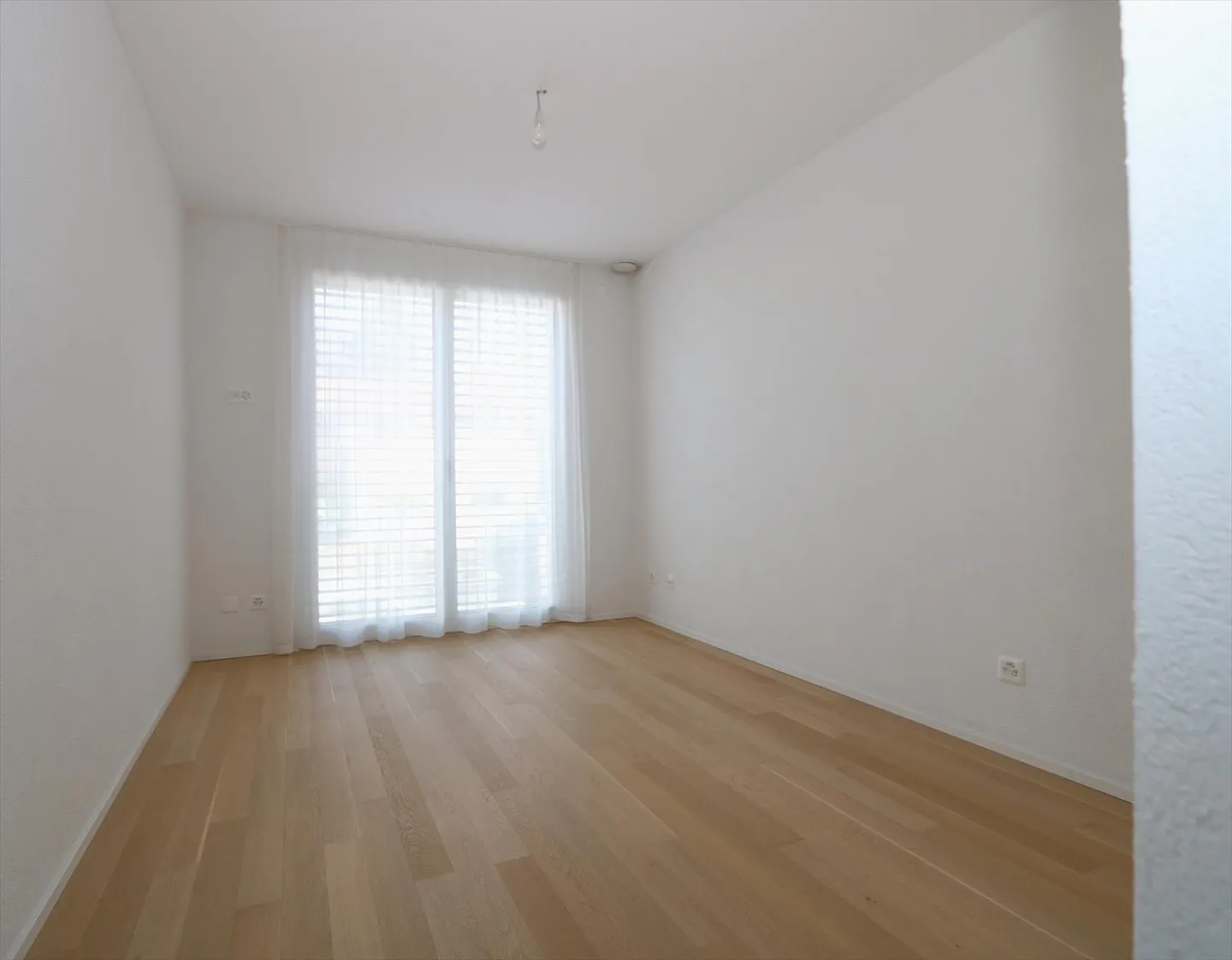 Appartement moderne de 4 pièces avec balcon à Chêne-Bourg - Photo 7 sur 17