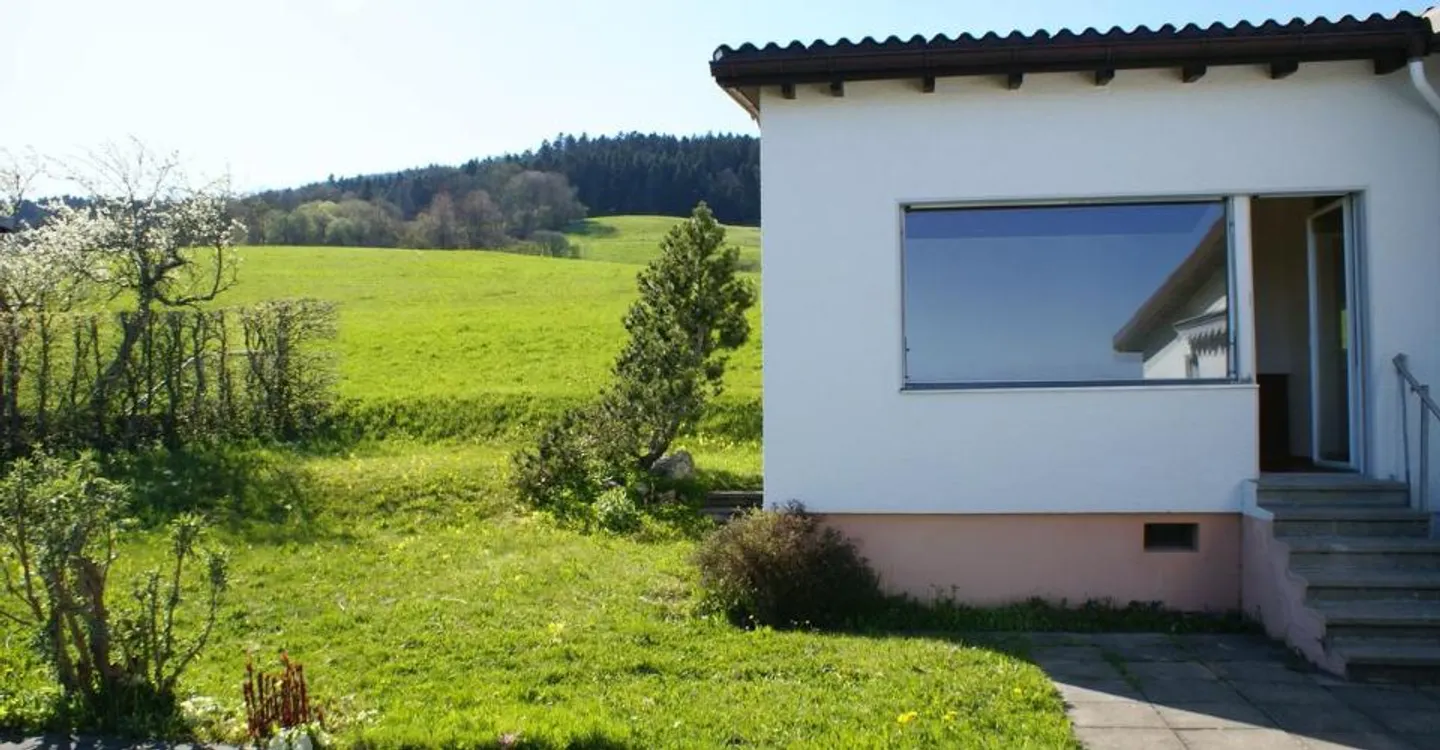 4.5-room house of approximately 126m2 with main apartment - Photo 6 of 12