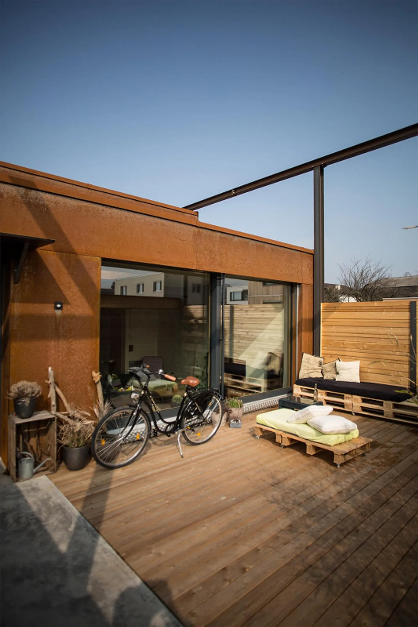 Cool Single Box 2 stories - Peace and Nature - Photo 3 of 19