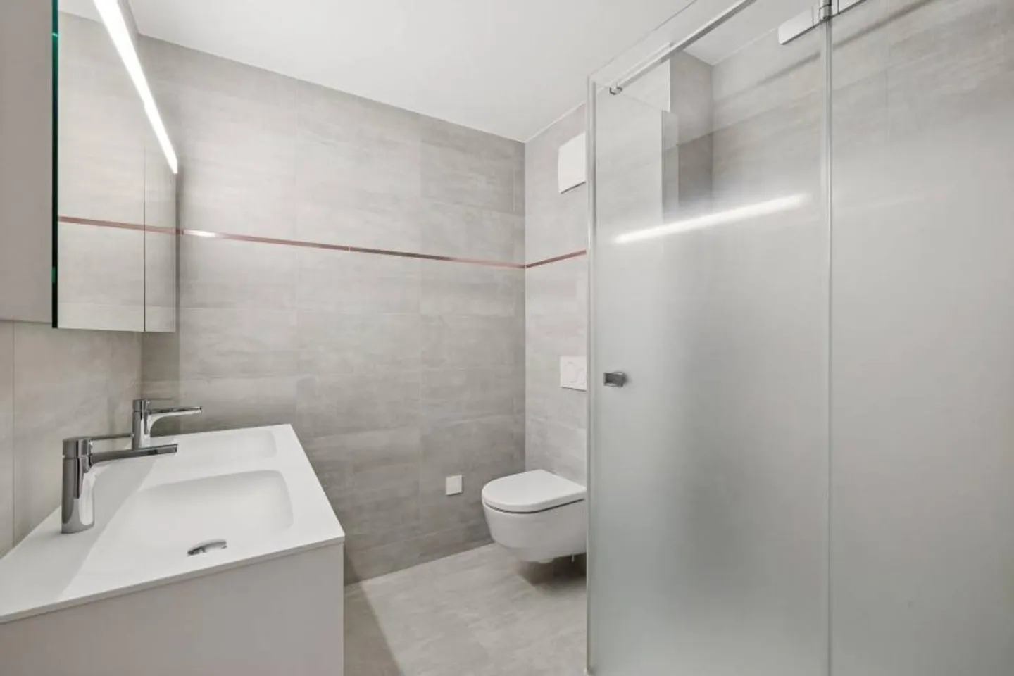 Appartement Contemporain avec Jardin - Photo 10 sur 13