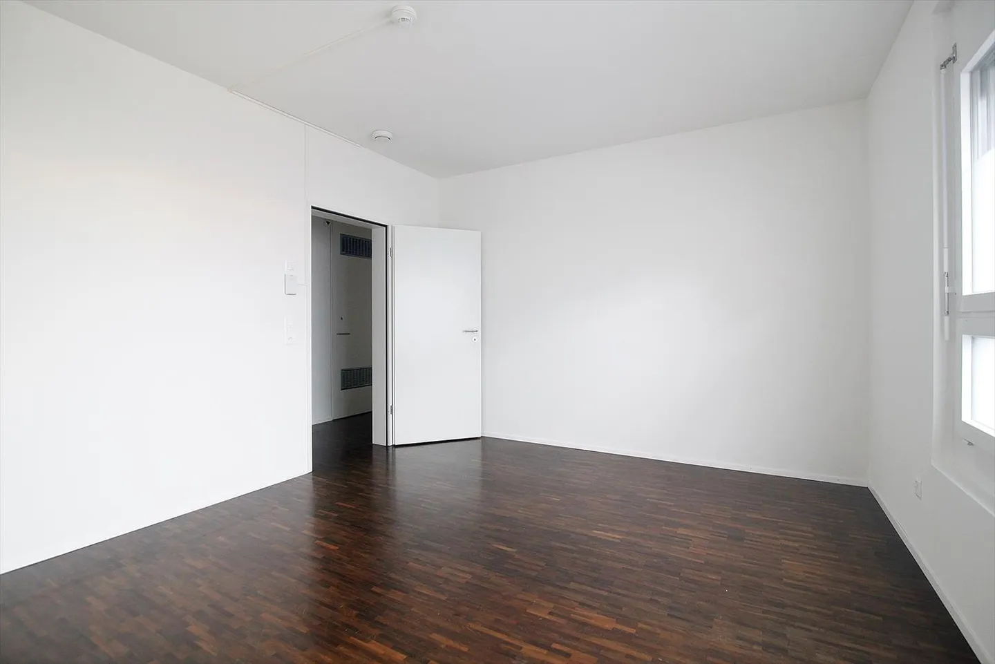 Appartamento di gusto in centro - Accesso rapido al lago! - Foto 7 di 7