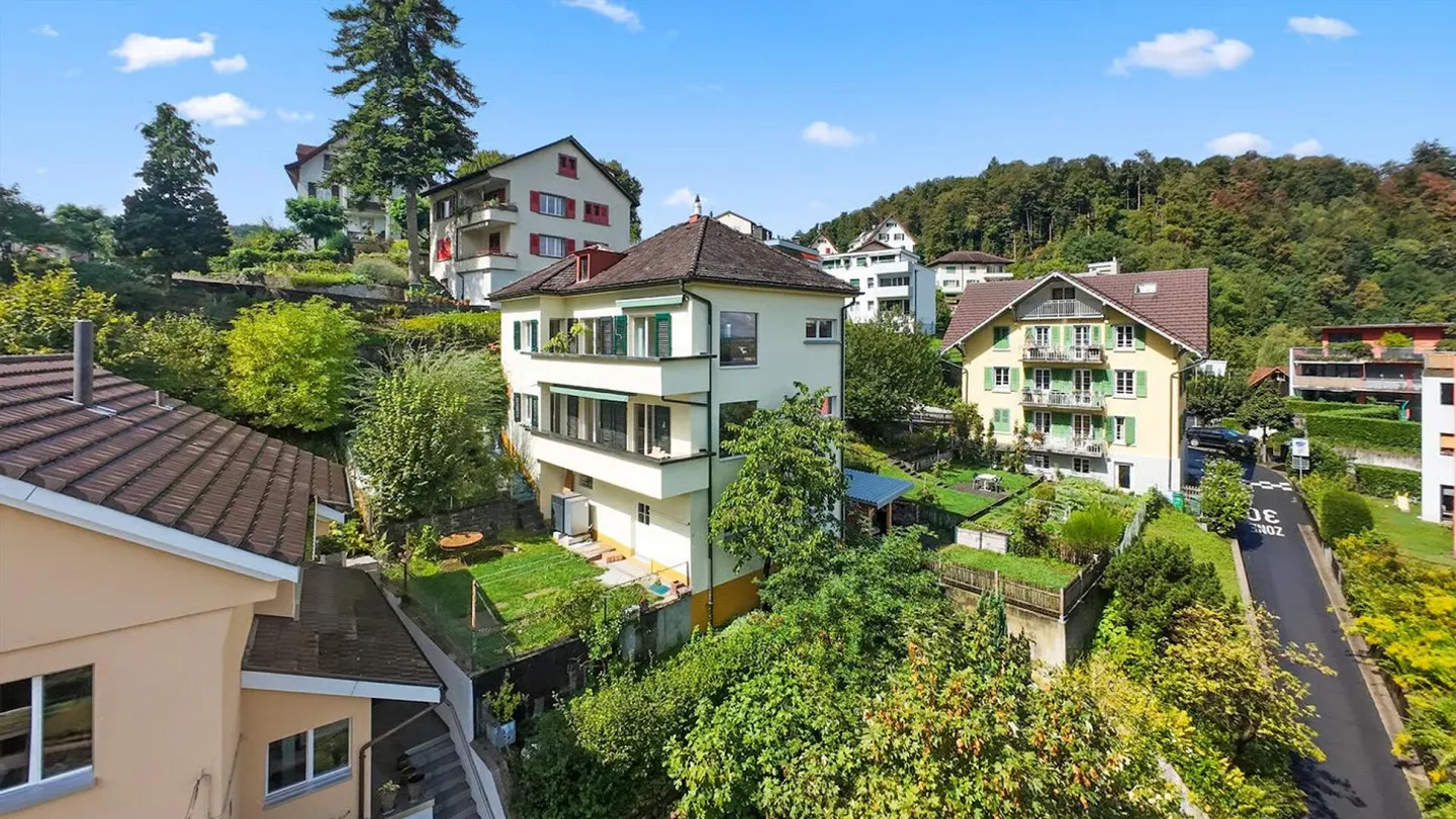 5.5-Room Single-Family House with Panorama and Garden in Lucerne - Photo 14 of 16