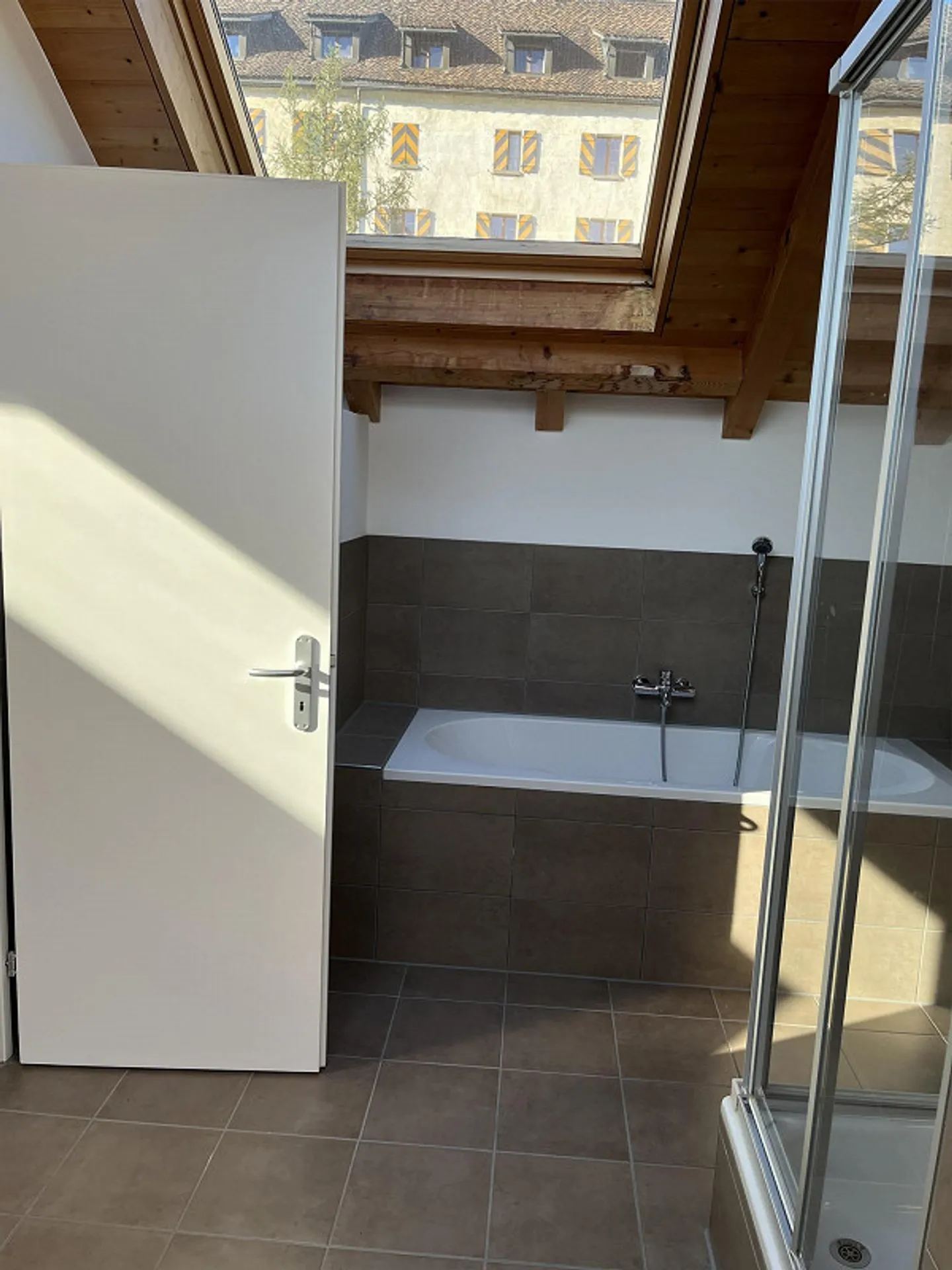 4.5 Room Attic Maisonette Apartment - Photo 6 of 9