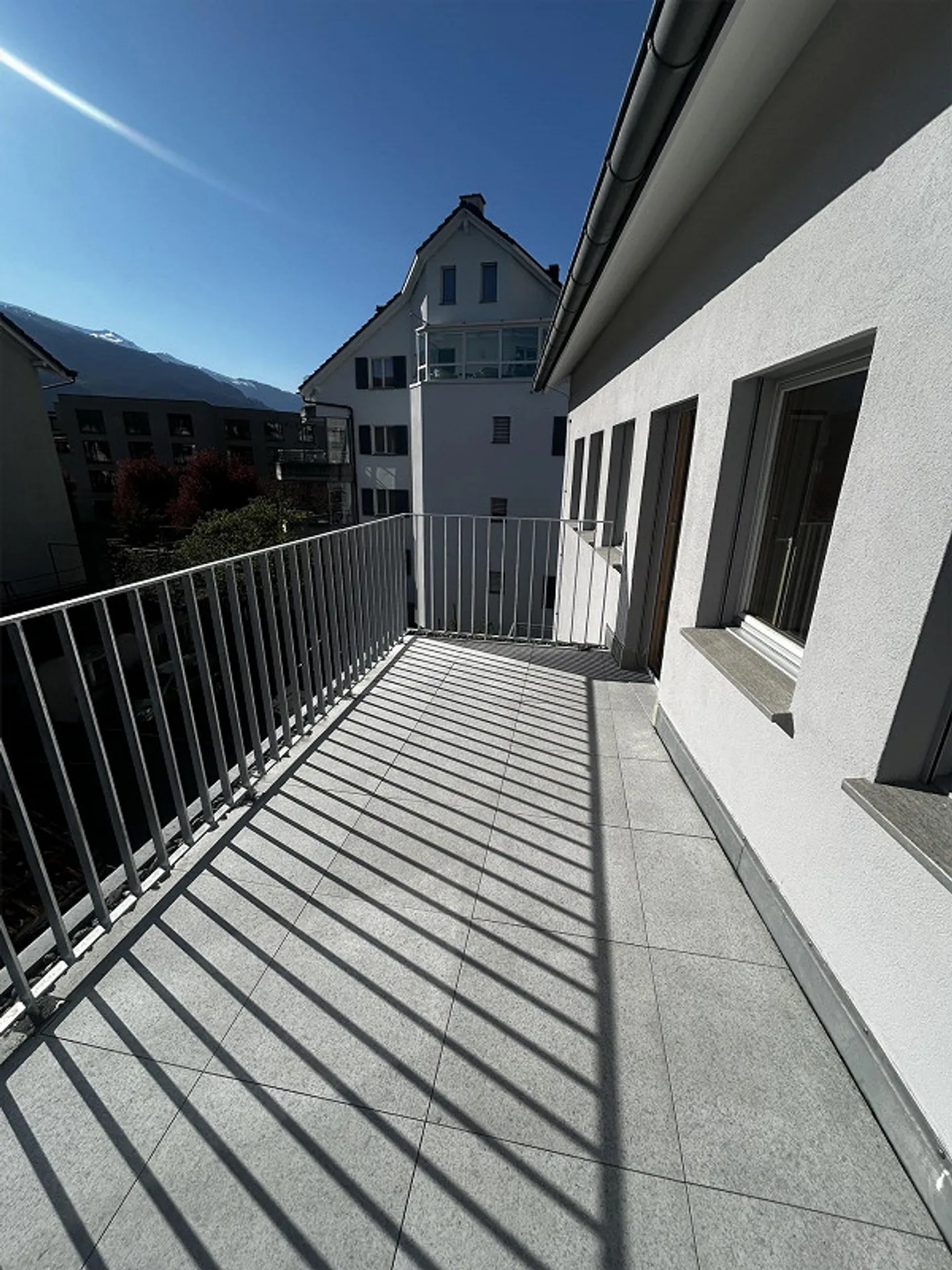 4.5 Room Attic Maisonette Apartment - Photo 4 of 9