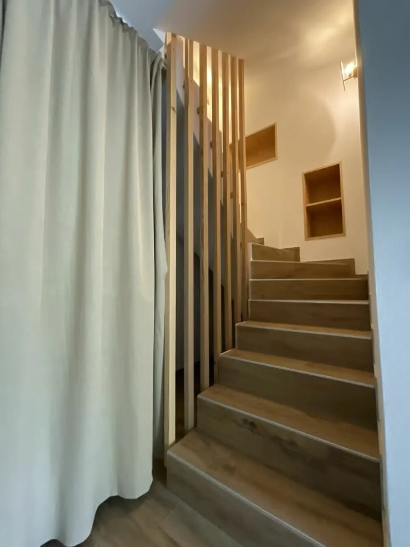 5.5-room apartment in the Medieval Village of Saillon - Photo 26 of 29