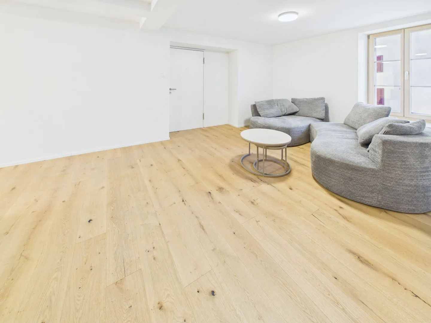 Appartement 2½ pièces élégant dans un quartier résidentiel calme - Photo 1 sur 10