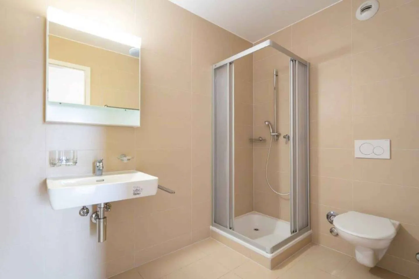 Wunderschöne 3,5 Zimmer 15 Minuten vom Stadtzentrum Lausanne - Foto 6 von 6