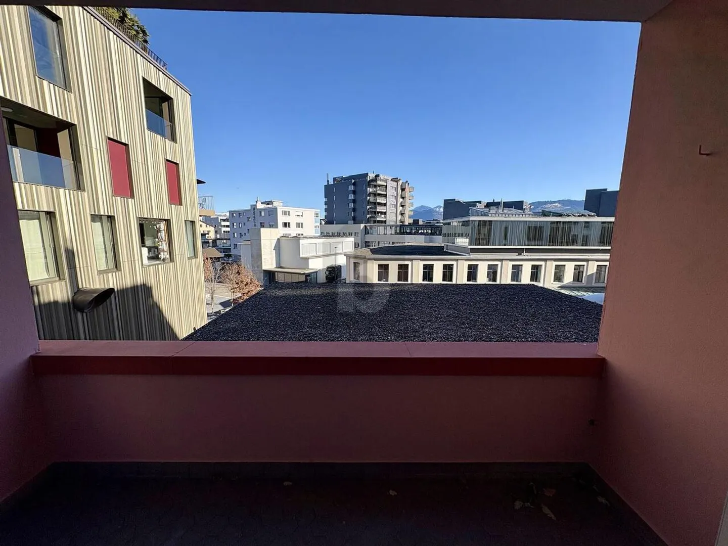 Charmante Wohnung mit Balkon - Foto 2 von 6