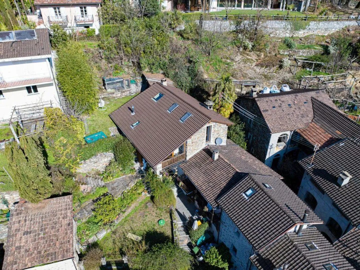 Storia e Charme – Casa Antica Con Due Appartamenti, Giardino e Gar... - Foto 6 di 9