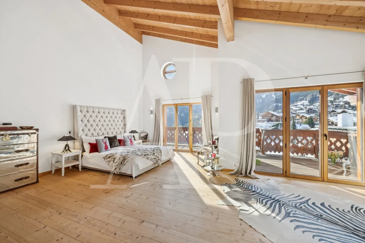 Exclusivité - Duplex alpin-chic d’exception  - Photo 11 sur 22