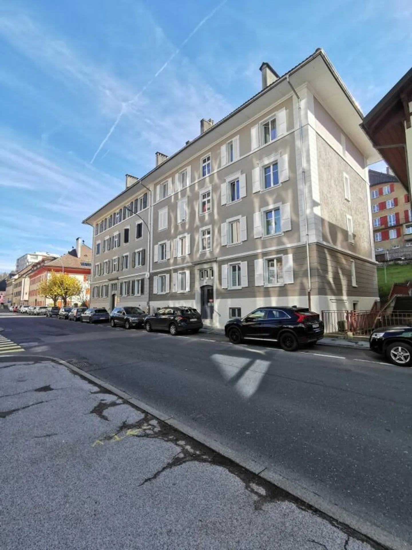 3-room fully renovated! - Photo 6 of 6