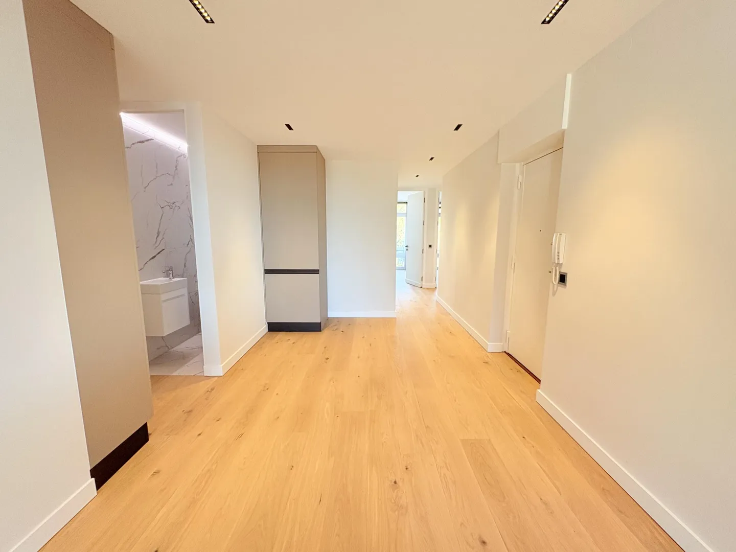 Wohnung kaufen - Foto 4 von 16