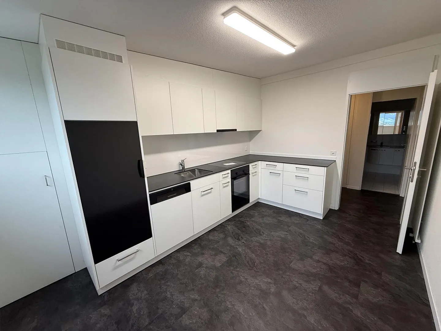 Geräumige Dachwohnung - Foto 8 von 8