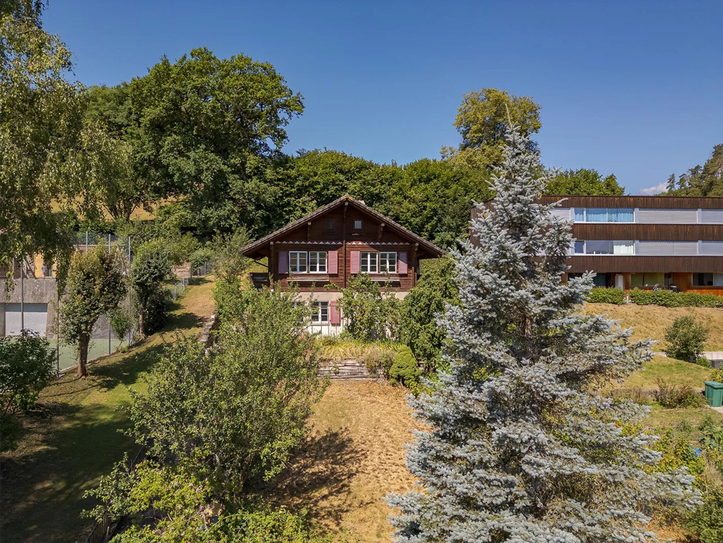 Propriété à rénover ou à démolir avec potentiel - Oberwangen/Köniz - Photo 1 sur 12