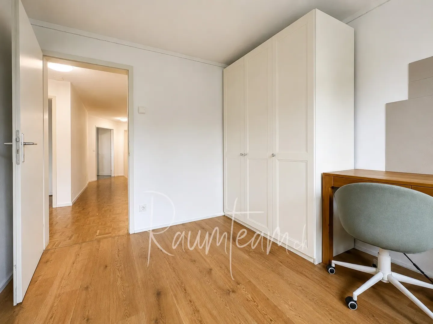 Bright 4.5 Room Apartment with Garden View - Photo 8 of 17